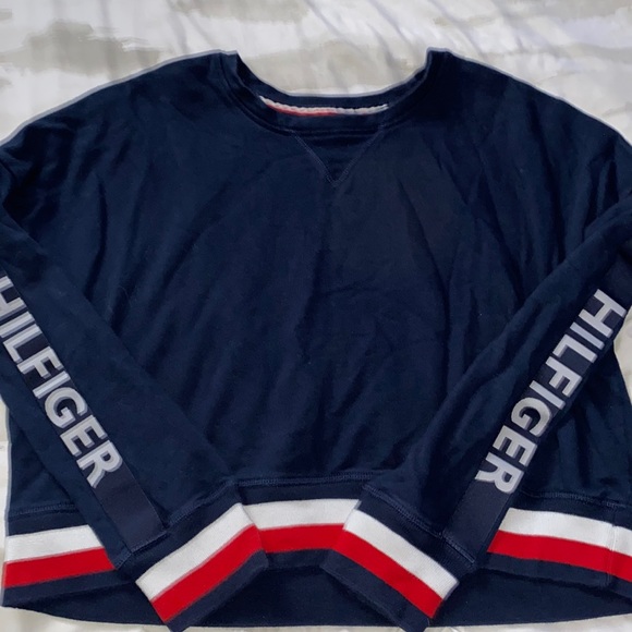 cropped and comfy - Picture 1 of 1